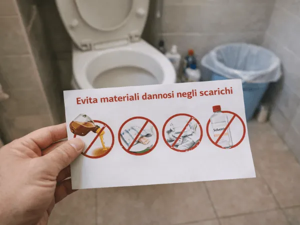Cosa non scaricare nella fossa biologica